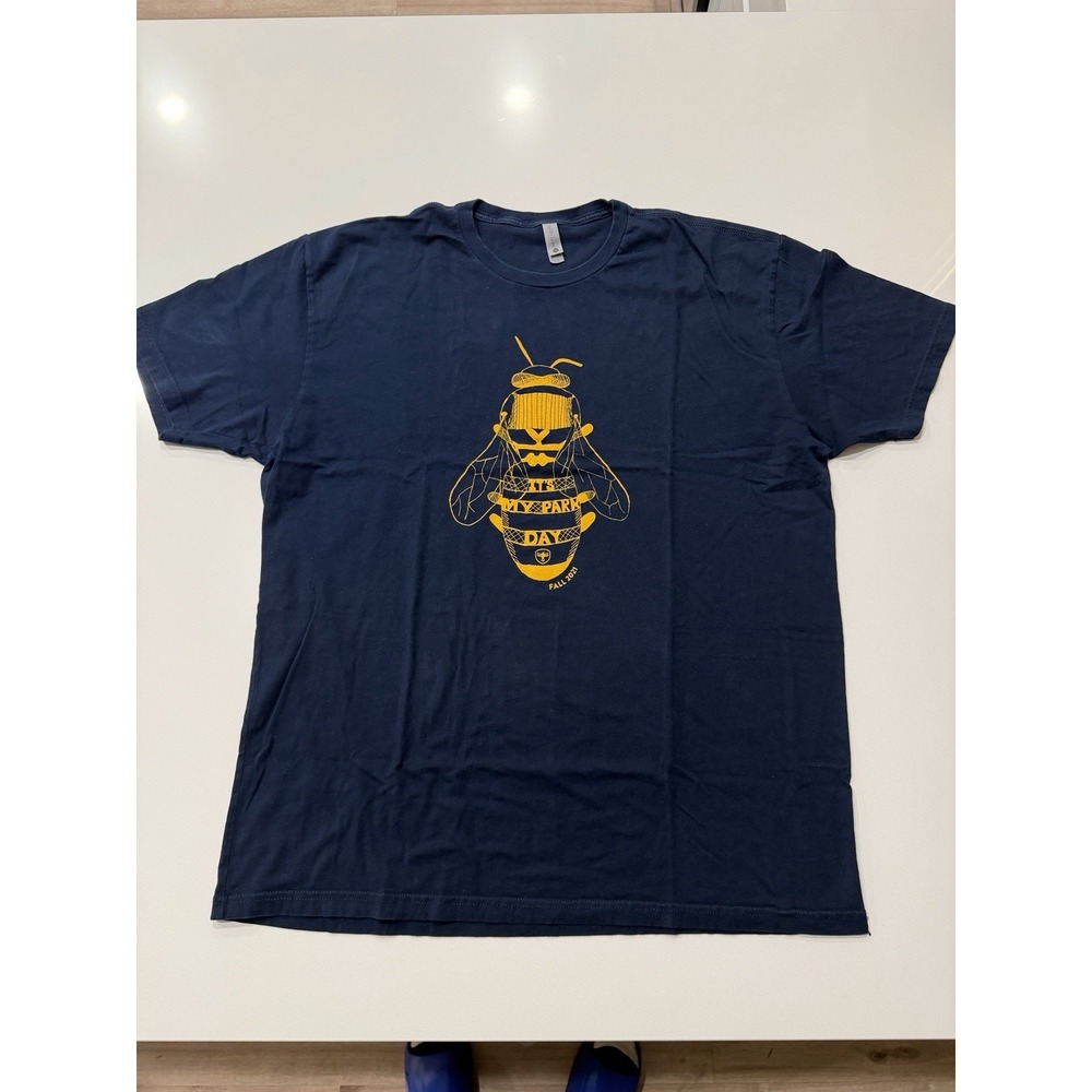 Austin Parks Foundation Its My Park Day Fall 2021 Bee Graphic Navy XXL Pre-Owned